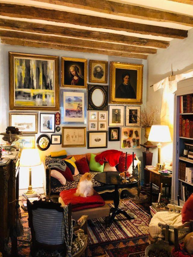 Maison d'hôtes les volets verts et sa brocante Ecueille Exterior foto