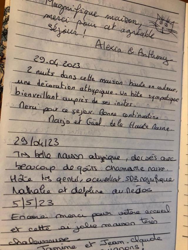 Maison d'hôtes les volets verts et sa brocante Ecueille Exterior foto